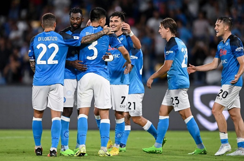 Câu lạc bộ Napoli được thành lập vào năm 1904 Câu lạc bộ Napoli được thành lập vào năm 1904