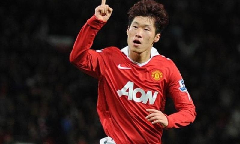 Park Ji-Sung là cầu thủ Hàn Quốc nổi tiếng đạt được nhiều thành tích ấn tượng trong sự nghiệp Park Ji-Sung là cầu thủ Hàn Quốc nổi tiếng đạt được nhiều thành tích ấn tượng trong sự nghiệp