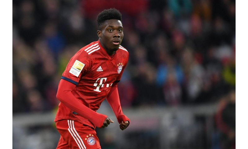 Alphonso Davies (Bayern Munich) Alphonso Davies (Bayern Munich)