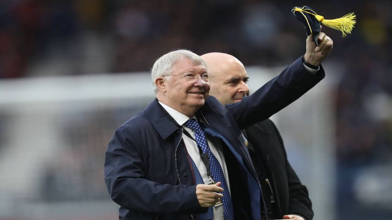 Tiểu sử chi tiết về huấn luyện viên Alex Ferguson Tiểu sử chi tiết về huấn luyện viên Alex Ferguson