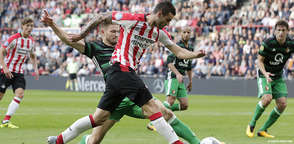 (L-R) Gaston Pereiro of PSV, Jan Arie van der Heijden of Feyenoord (L-R) Gaston Pereiro of PSV, Jan Arie van der Heijden of Feyenoord
