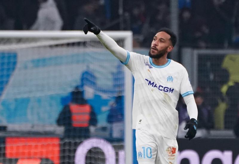 Pierre-Emerick Aubameyang - 5 bàn thắng Pierre-Emerick Aubameyang - 5 bàn thắng